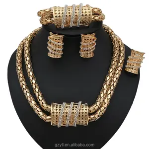 Dubai 18K Gold Pendant Chain Flower Necklace Sets Fashion African Diamond Wedding Bridal Jewelry Sets