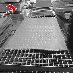 Grille <span class=keywords><strong>de</strong></span> drainage <span class=keywords><strong>en</strong></span> fer XBY durable et anticorrosion pour allée et passerelle, design moderne, certifiée ISO 9001, garantie 5+ ans - Product Image 5