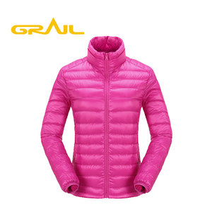 Venta caliente confiable y bueno respirable fino abajo chaqueta ultra ligero mujeres - Product Image 1
