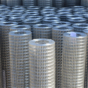Yongsheng YSH-W Stainless Steel PVC Coated Hot Galvanized Welded Square Hole 2.0-4.0mm Iron Wire <strong>Mesh</strong> for Construction Fencing - Product Image 5