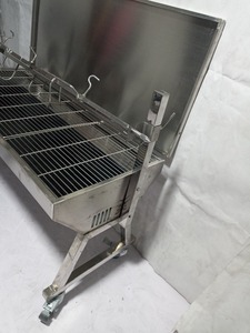 Nouveau design Grand barbecue au charbon de bois avec rôtissoire pour poisson, <span class=keywords><strong>poulet</strong></span>, agneau, porc avec couvercle - Product Image 4