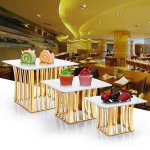 Peralatan Perjamuan Hotel Dekorasi Pernikahan Persegi Penutup Emas Kue Kaca Melayani Piring Prasmanan Peninggi Penyangga Elevasi Prasmanan - Product Image 2