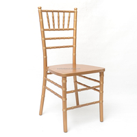 Empilable en bois massif chaise de mariage avec des ceintures