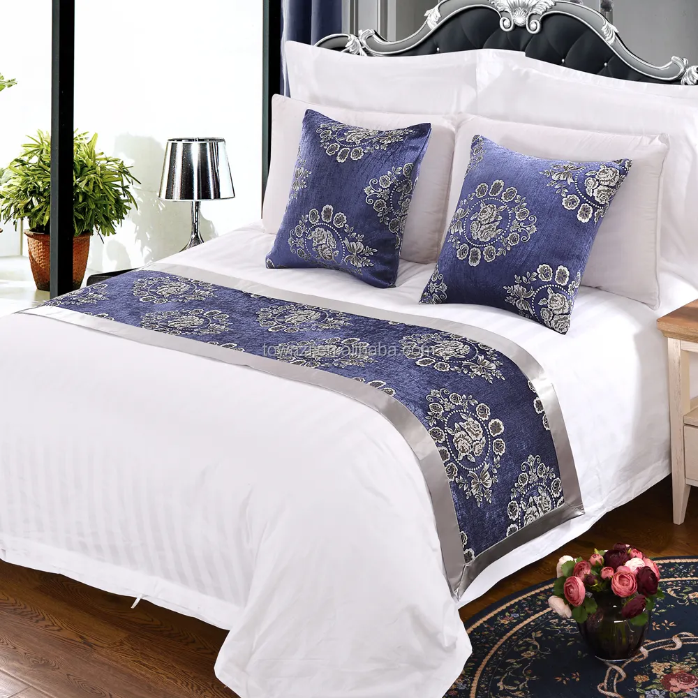 2023 nouveau produit en gros Townzi 100% coton Jacquard confortable décoration de la maison hôtel King Size lit coureur