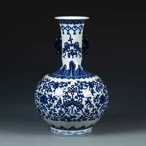 Artistieke jingdezhen handgemaakte keramische blauwe en witte vaas voor indoor decor