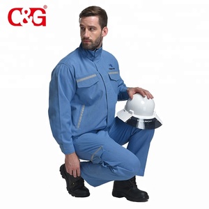Combinaison de sécurité anti-arc électrique 8 cal avec bande réfléchissante - Product Image 6