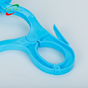 Promotion : Séchoir multifonctionnel carré en plastique à 20 pinces pour vêtements de bébé, chaussettes et shorts - Product Image 5