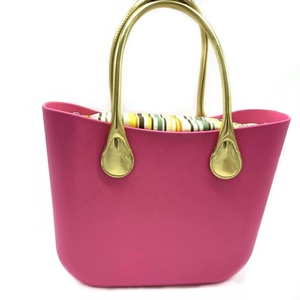 Bolso de Mano Clásico Impermeable para Mujer, Cierre de Cremallera, Bolso de Goma EVA de Alta Calidad, Bolso Tote de Silicona - Product Image 4
