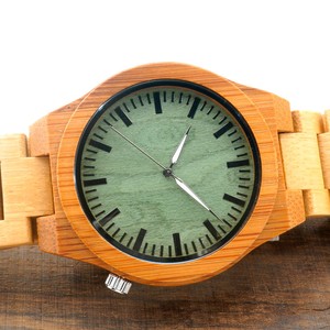 <span class=keywords><strong>Orologi</strong></span> Sportivi di Design Personalizzati con Cassa Quadrata <span class=keywords><strong>in</strong></span> Lega, Vetro Zaffiro, Lussuosa Scatola <span class=keywords><strong>in</strong></span> <span class=keywords><strong>Legno</strong></span> di Bambù per Uomo e <span class=keywords><strong>Donna</strong></span>, Nuova Moda - Product Image 4