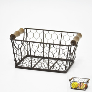 Grande corbeille à fruits et porte-dessert en forme de tour ronde en fil d'argent - Product Image 4