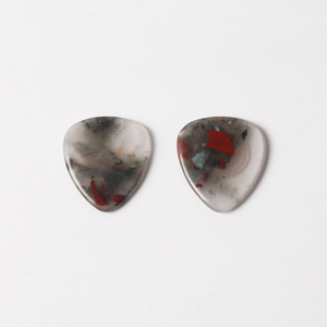 2019 Yiwu En stock Vente en gros Médiators de guitare en pierre précieuse blanche Accessoires de guitare à vendre avec faible MOQ - Product Image 6
