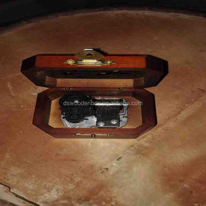 Vente chaude de petits coffrets cadeaux en bois anciens Nouveau produit de haute qualité pour la décoration intérieure Boîtes décoratives en bois bon marché - Product Image 6