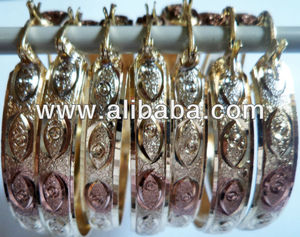 Three Tone Gold Plated Stylish <b>Floral</b> Pattern <b>Hoop</b> & Stud Earrings Brass Alloy Pearl for Parties & Engagements - Product Image 2