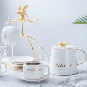 Скандинавский стиль Изящная посуда для напитков золотой и белый фарфоровый чайный набор