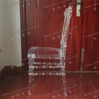 Chaise de mariage en plastique YC-AS83, acrylique transparent cristallin, durable, pour salle à manger, design roi et reine, en vente