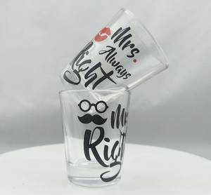 Logo personalizzato trasparente colorato <span class=keywords><strong>Mr</strong></span> and Mrs sempre destro bicchiere da liquore bicchiere da liquore - Product Image 1