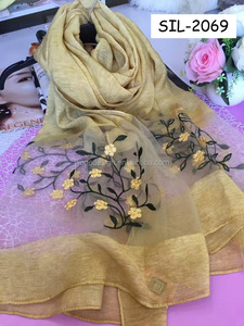 新デザイナー夏中国デザインガーゼ生地ショールラップエシャルペマスカダス女性用ヘッドウェア刺繍花柄コットンシルクスカーフ