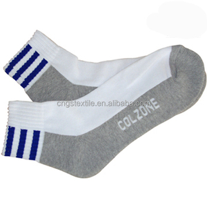 Haining gs personalizada rayas medio terry te negro y azul rojo y naranja algodon mens del tobillo calcetines de deporte - Product Image 4