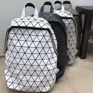 Unisex mode lichtgewicht mat PU lederen tiener schoudertas Geometrische Rugzak voor Reizen