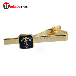 Guangdong usine <span class=keywords><strong>prix</strong></span> en gros personnalisé métal pilote ailes pin badge - Product Image 4