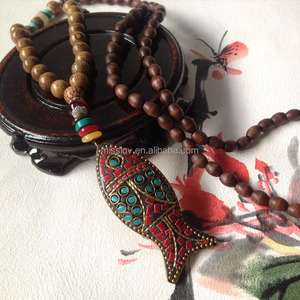 Nuova Collana Lunga con Ciondolo a Forma di Pesce in <span class=keywords><strong>Perline</strong></span> di <span class=keywords><strong>Legno</strong></span> - Product Image 5