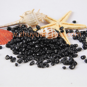 Las Perlas de vidrio negro para el diseño hortícola - Product Image 1