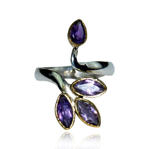 Anillo Solitario Marquesa Amatista Púrpura para Damas. Plata de Ley 925 con Oro de 18K Vermeil para Bodas y Fiestas - Product Image 1