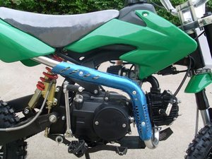 大人のための強力な125ccダートバイク - Product Image 6