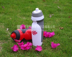 venta al por mayor de plástico deporte botella de agua hecha en la fábrica de china - Product Image 2