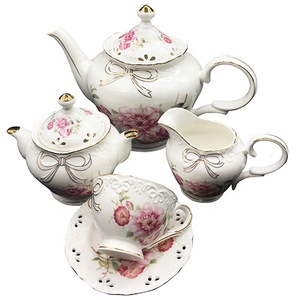 Set da Tè Arabo in Porcellana con 24 Pezzi, Design Floreale Turco Moderno, Fabbrica YDY Chaozhou - Product Image 4