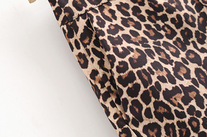 Estate Drop Shipping elegante spiaggia Casual pantaloni <span class=keywords><strong>corti</strong></span> a vita media con stampa leopardata <span class=keywords><strong>pantaloncini</strong></span> da donna per donna - Product Image 4