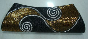 Bolso de mano tradicional indio con cuentas doradas Bolso de mano de material de cristal - Product Image 3