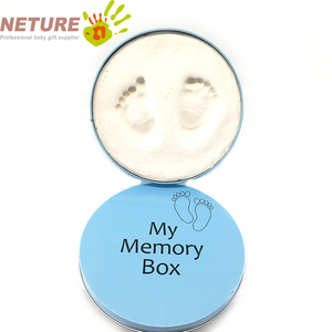 2023Hot Sale Handprint Ou Footprint New Baby Handprint and Footprint Clay Empreintes Keepsake Tin Box Set - Product Image 5