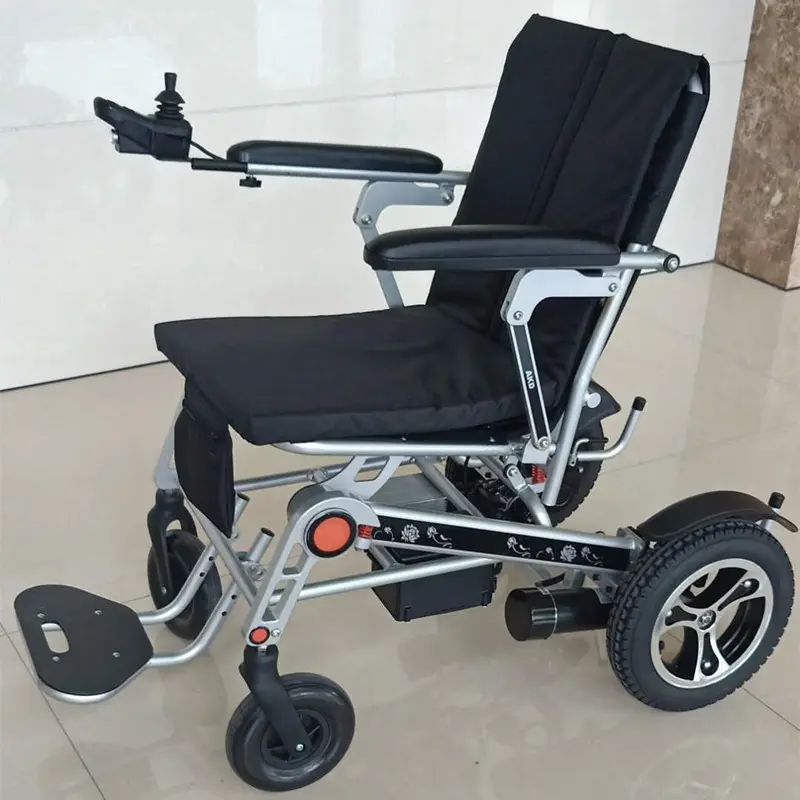 Silla de ruedas eléctrica plegable para discapacitados, diseño novedoso