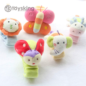 Tessuto di velluto di cotone morbido di sicurezza fatto di peluche <span class=keywords><strong>farfalla</strong></span> <span class=keywords><strong>elefante</strong></span> giocattoli per bambino massaggiagengive braccialetto bambino - Product Image 3
