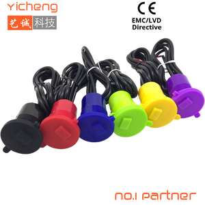 Caricatore USB Impermeabile per Moto con Porta USB 5V 1.5A per Ricarica Rapida di Telefoni, per Bici Elettriche 12V - Product Image 2
