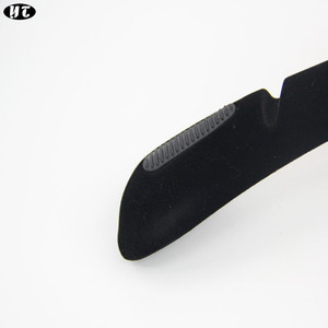<span class=keywords><strong>Cintre</strong></span> en plastique de couleur noire velours, surface floquée, <span class=keywords><strong>prix</strong></span> d'usine, <span class=keywords><strong>cintre</strong></span> pour vêtements - Product Image 4