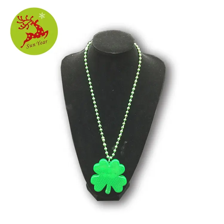 Irish party favor led grow lighting shamrock pendant beaded necklace st.patrick's day Lucky clover