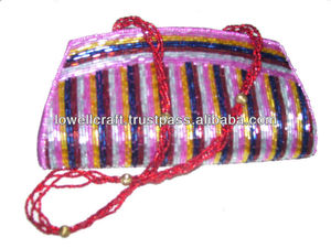 กระเป๋าคลัทช์และกระเป๋าผ้าทรงซองจดหมายที่สง่างามขนาดเล็กประดับลูกปัด - Product Image 2