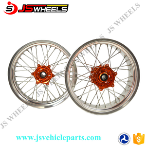 オートバイホイールSXF EXCスーパーモトホイールセットレッドリム付きレッドハブ - Product Image 1