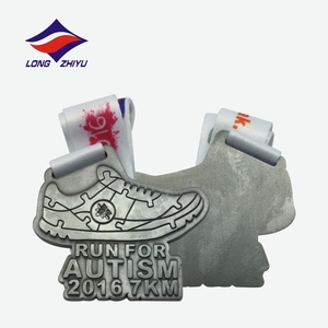 2018 más nuevo de creative logotipo personalizado metal corriendo medalla de plata antigua - Product Image 1