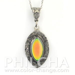 Collier d'humeur d'oeil de cheval de changement de couleur multi dans la couleur argentée antique - Product Image 2