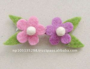 Horquilla de fieltro hecha a mano - Product Image 1