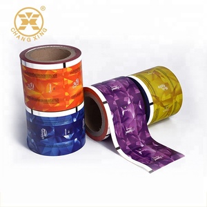 Imballaggio alimentare personalizzato laminato plastica stampata BOPP VMCPP pellicola in rotolo di alluminio per biscotti barretta di cioccolato - Product Image 4