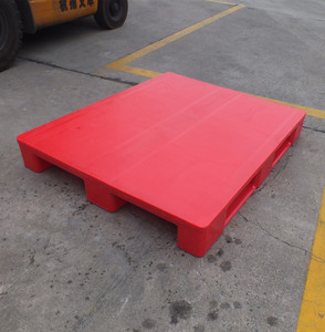 Palet de Plástico Moldeado por Inyección de Fabricante, Palet Rojo para Uso Alimentario - Product Image 2