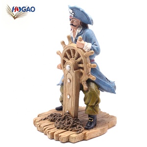 Ornamento per Acquario in Resina, Decorazioni <span class=keywords><strong>Pirata</strong></span> <span class=keywords><strong>Capitano</strong></span> in Resina, Vendita all'Ingrosso OEM, Paesaggio Artigianale in Resina <span class=keywords><strong>Capitano</strong></span> con Timone - Product Image 6