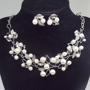 Costume Women Branch Pearl Jewelry Crystal Wedding Necklace Earrings Bridal Pearl Jewelry Sets