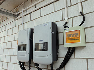 GTF-45 1 mw <span class=keywords><strong>Inversor</strong></span> Solar 4kw híbrido <span class=keywords><strong>Inversor</strong></span> de fase única hasta ahora 4kva <span class=keywords><strong>Inversor</strong></span> Fotovoltaico vehculo - Product Image 3