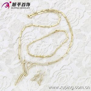 63378 xuping 14k plaqué or chaîne collier et boucles d'oreilles femmes mariage Zircon cristal <span class=keywords><strong>Cloer</strong></span> ensemble de bijoux - Product Image 5