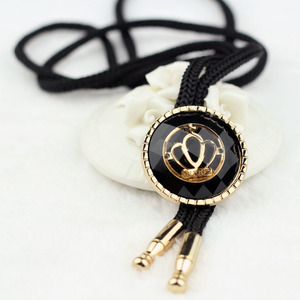 En gros Chine bijoux fantaisie <span class=keywords><strong>cowboy</strong></span> occidental couronne royale chaussure chaîne bolo - Product Image 1